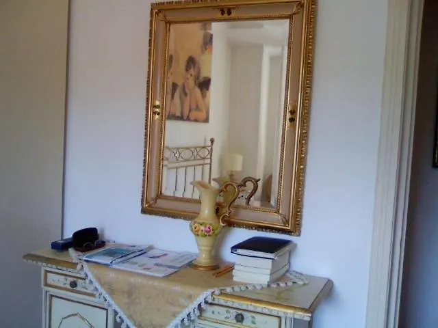 Guest house Affittacamere Le Meridiane Maissana Italy