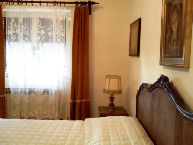 Guest house Affittacamere Le Meridiane Maissana Italy